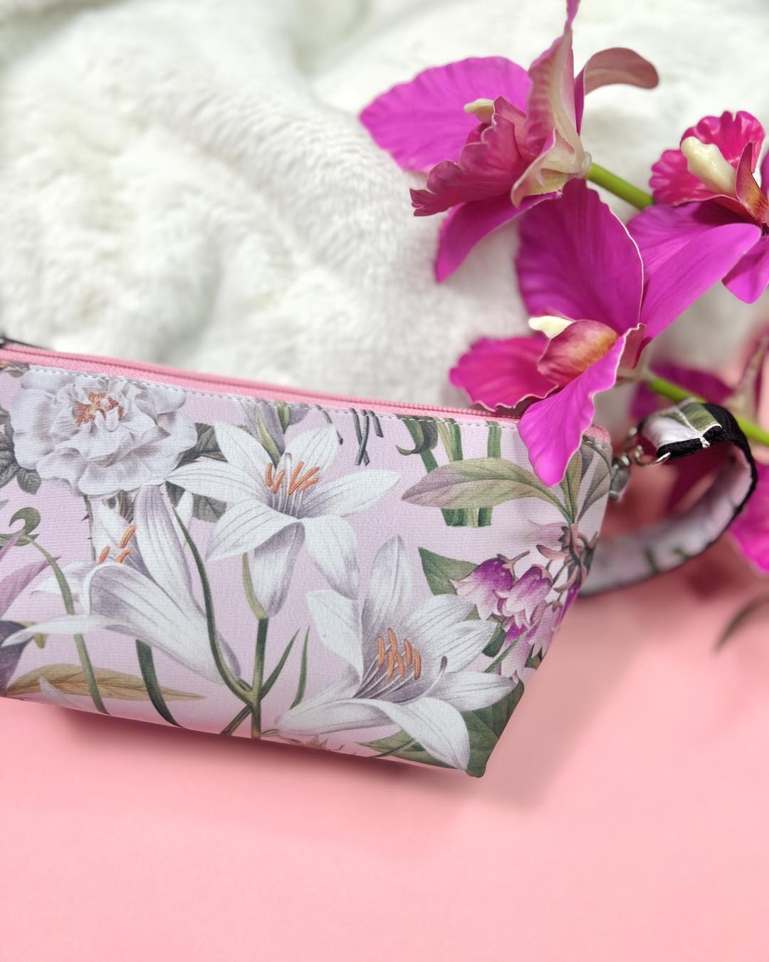 PINK FLORAL CONVERTIBLE POUCH