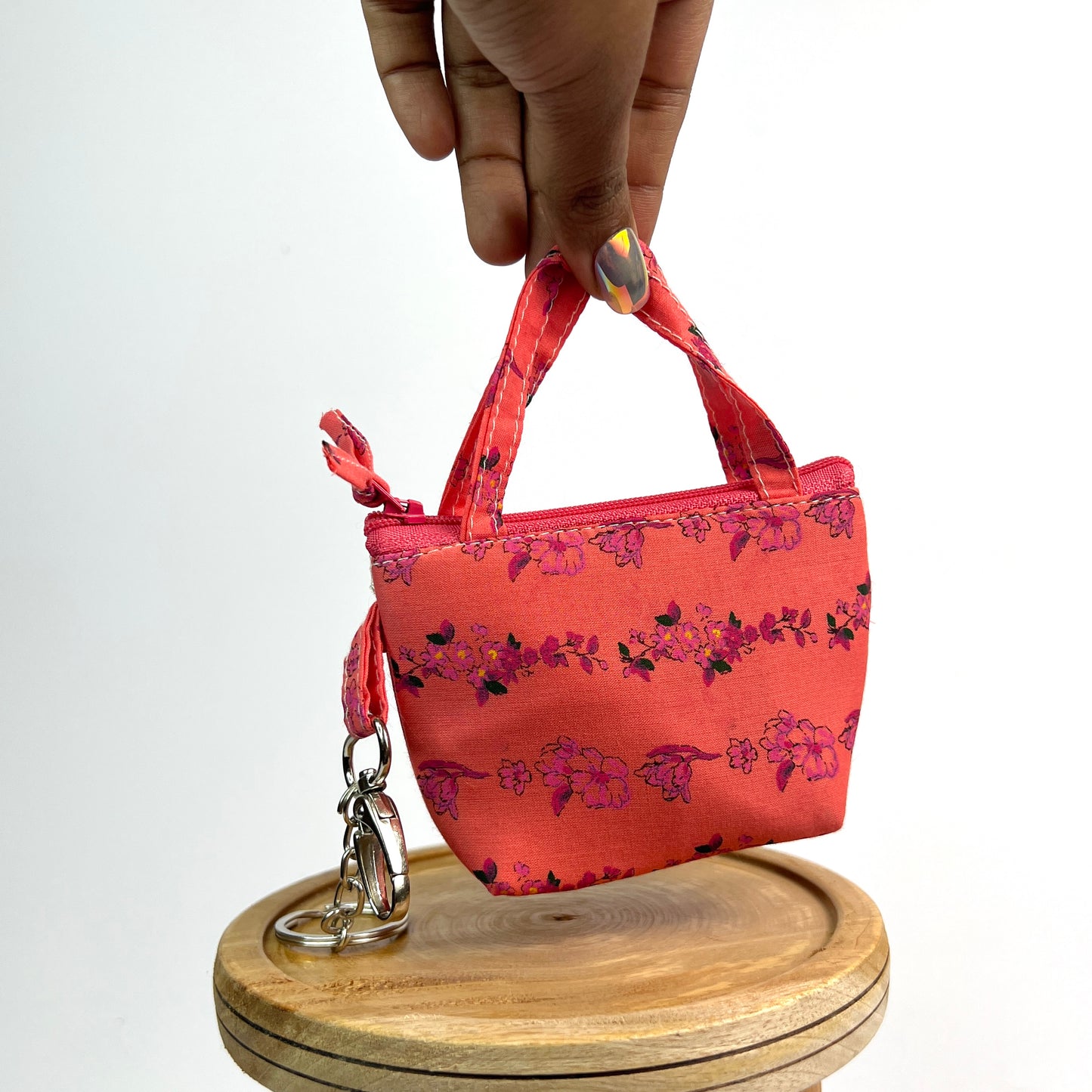 Mauve Key Charm Set
